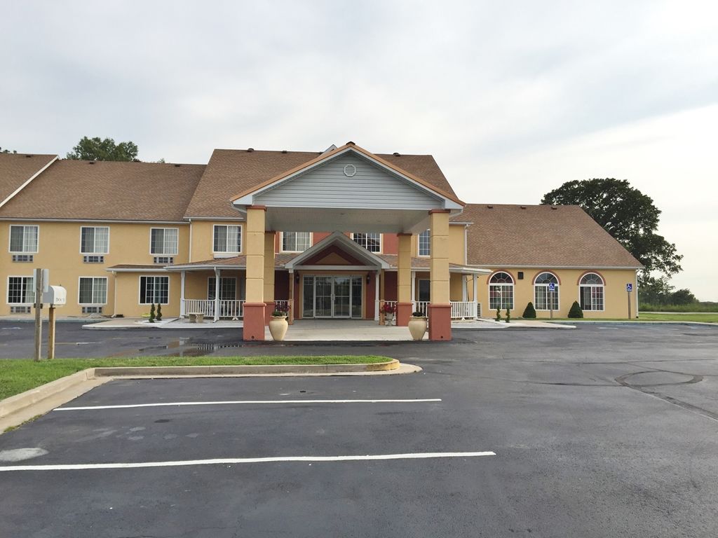 Super 8 By Wyndham Lake Of The Ozarks Motel Eldon Exterior photo